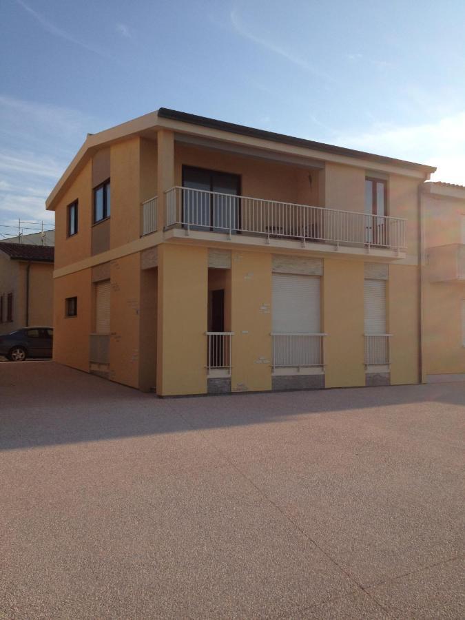 Вилла Casa Con Terrazza Fronte Mare Санта-Лючия Экстерьер фото