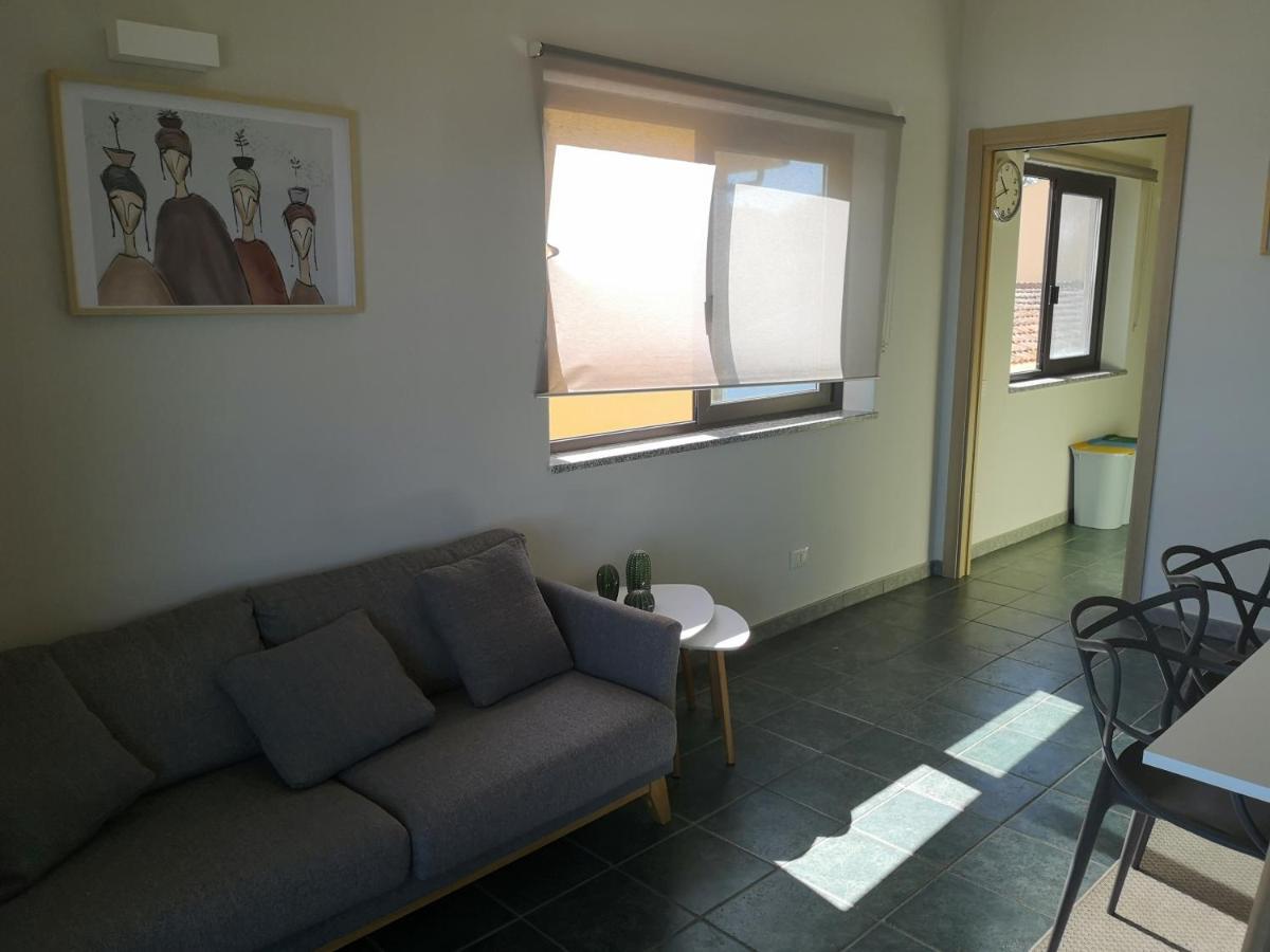 Вилла Casa Con Terrazza Fronte Mare Санта-Лючия Экстерьер фото